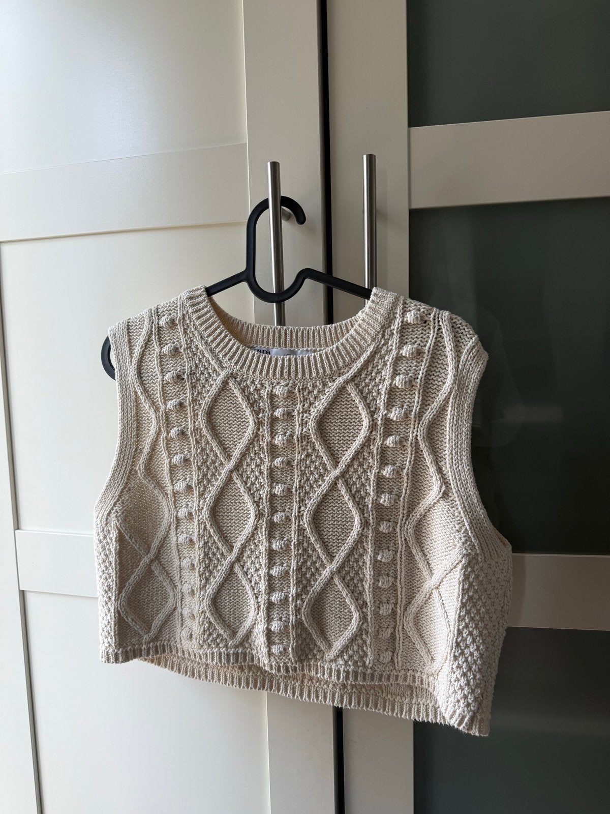 Zara gebreide crop top met kabelpatroon, Ophalen of Verzenden, Zo goed als nieuw, Maat 36 (S), Beige