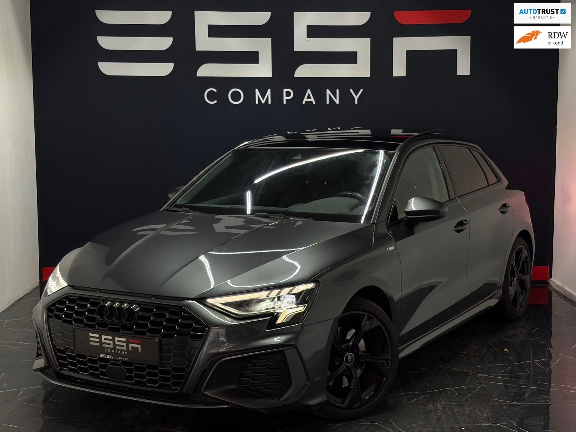 Audi A3 Sportback 35 TFSI S Line Pano Camera Cruise LED, Dealer onderhouden, Stof, 4 cilinders, 150 pk