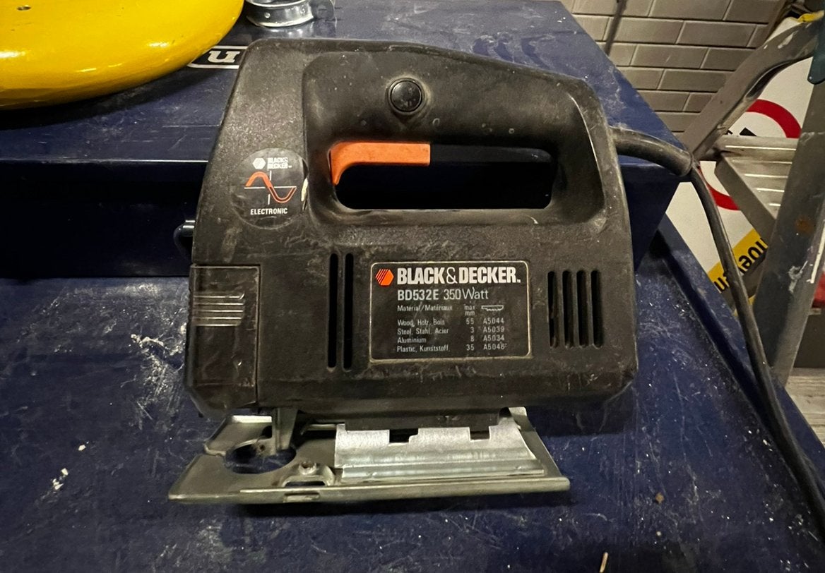 Black & Decker decoupeerzaag, Ophalen, Gebruikt