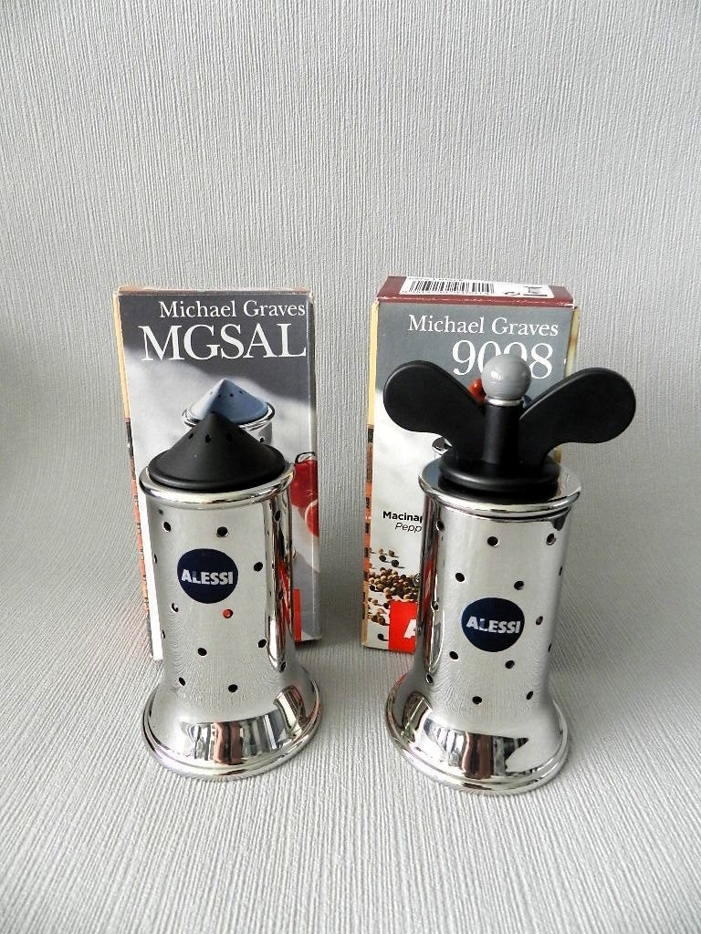 Alessi PEPER & ZOUT SET ZWART Michael Graves. NIEUW in doos., Huis en Inrichting, Nieuw, Ophalen of Verzenden, Zwart, Metaal