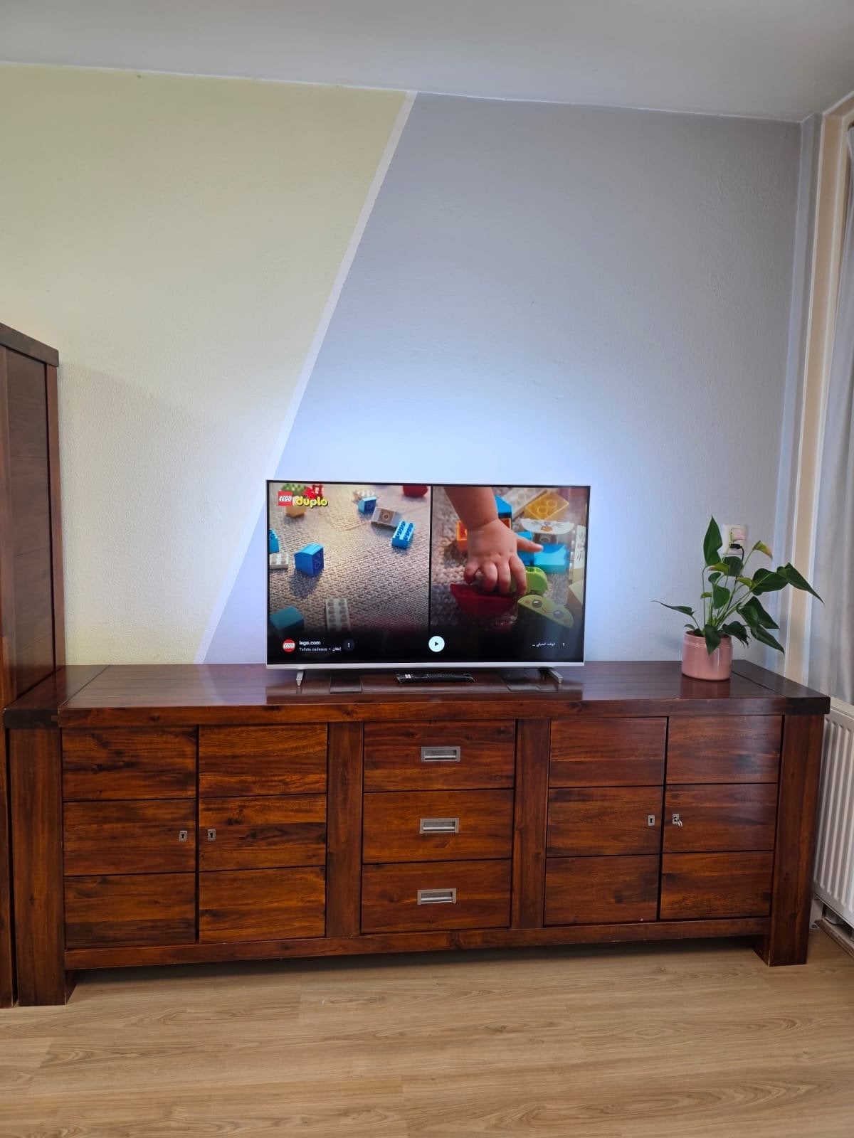 Massief houten dressoir met opbergruimte, Ophalen, Gebruikt, 150 tot 200 cm, 25 tot 50 cm