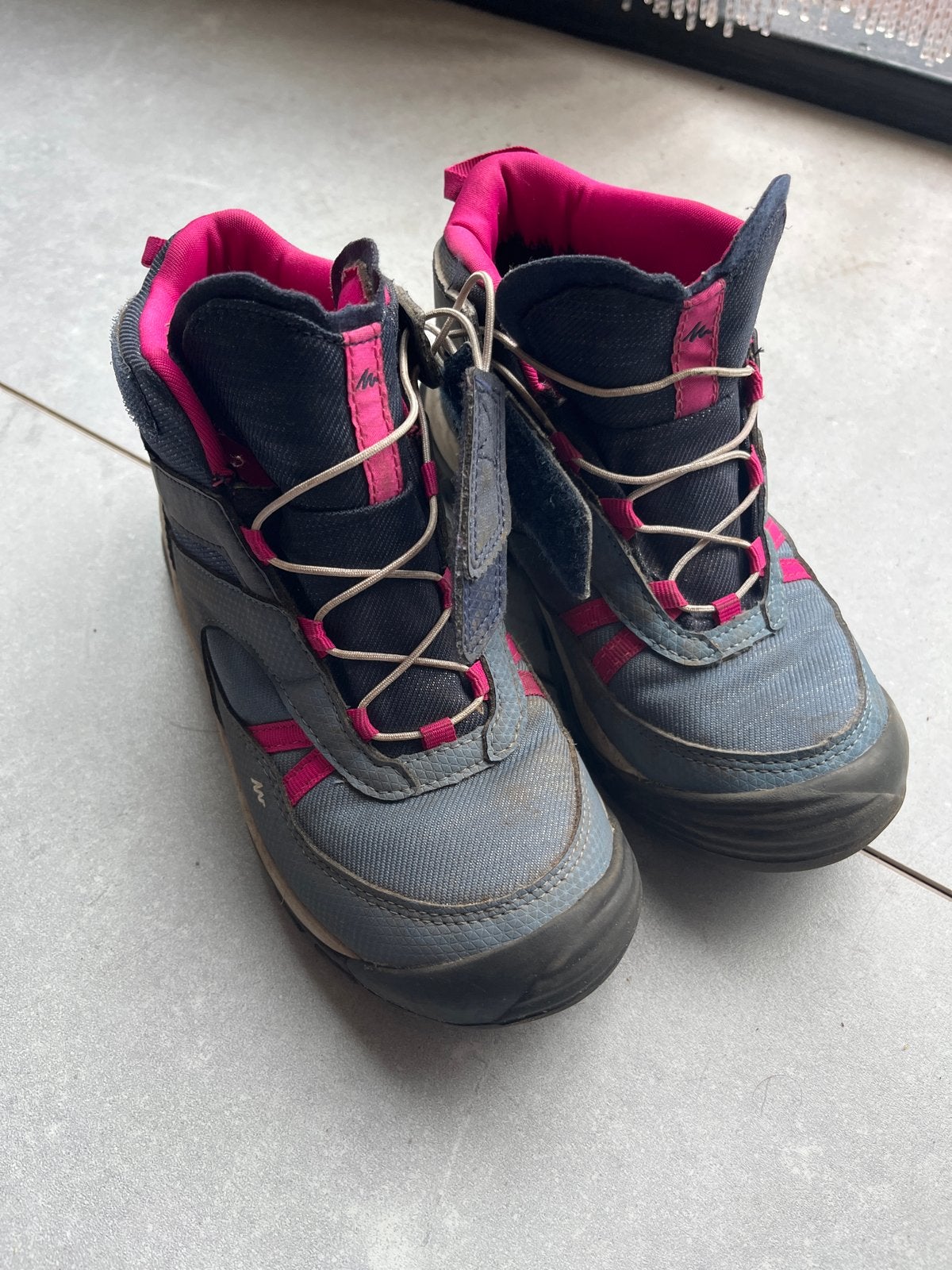 Quechua wandelschoenen maat 33, Ophalen of Verzenden, Gebruikt, Schoenen