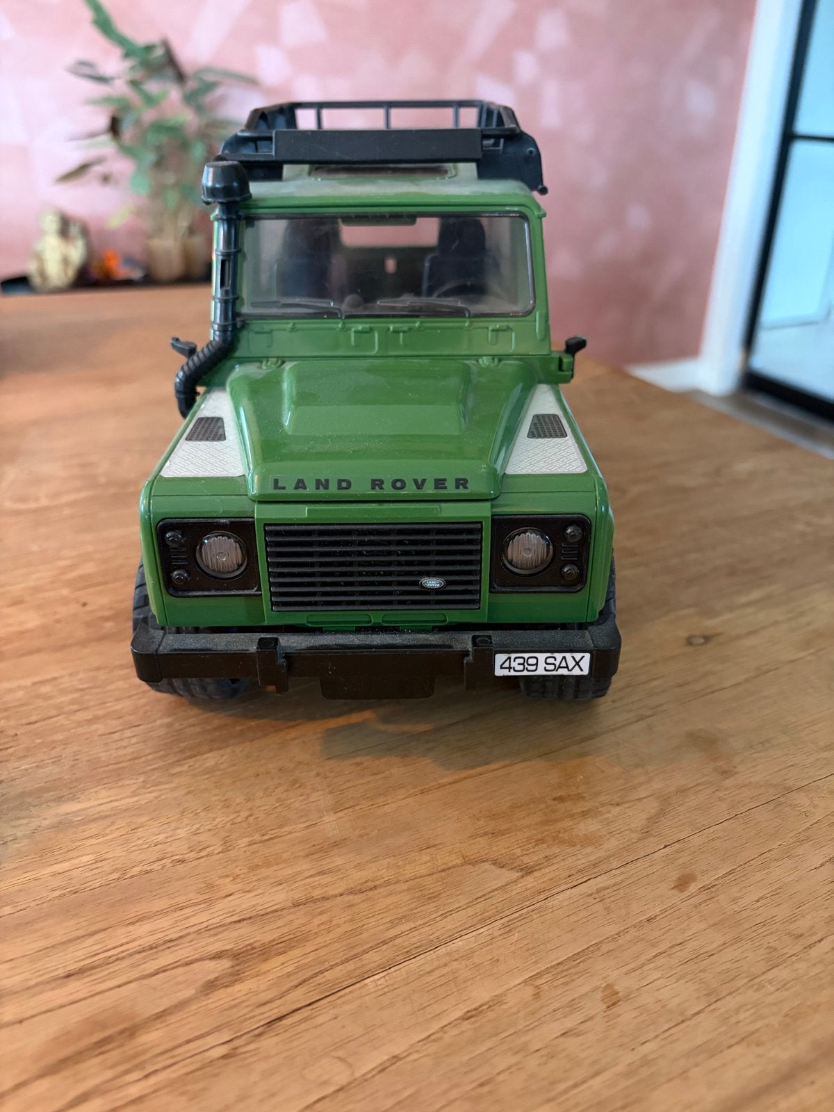 Bruder Land Rover Defender Jeep Speelgoedauto, Ophalen of Verzenden, Gebruikt