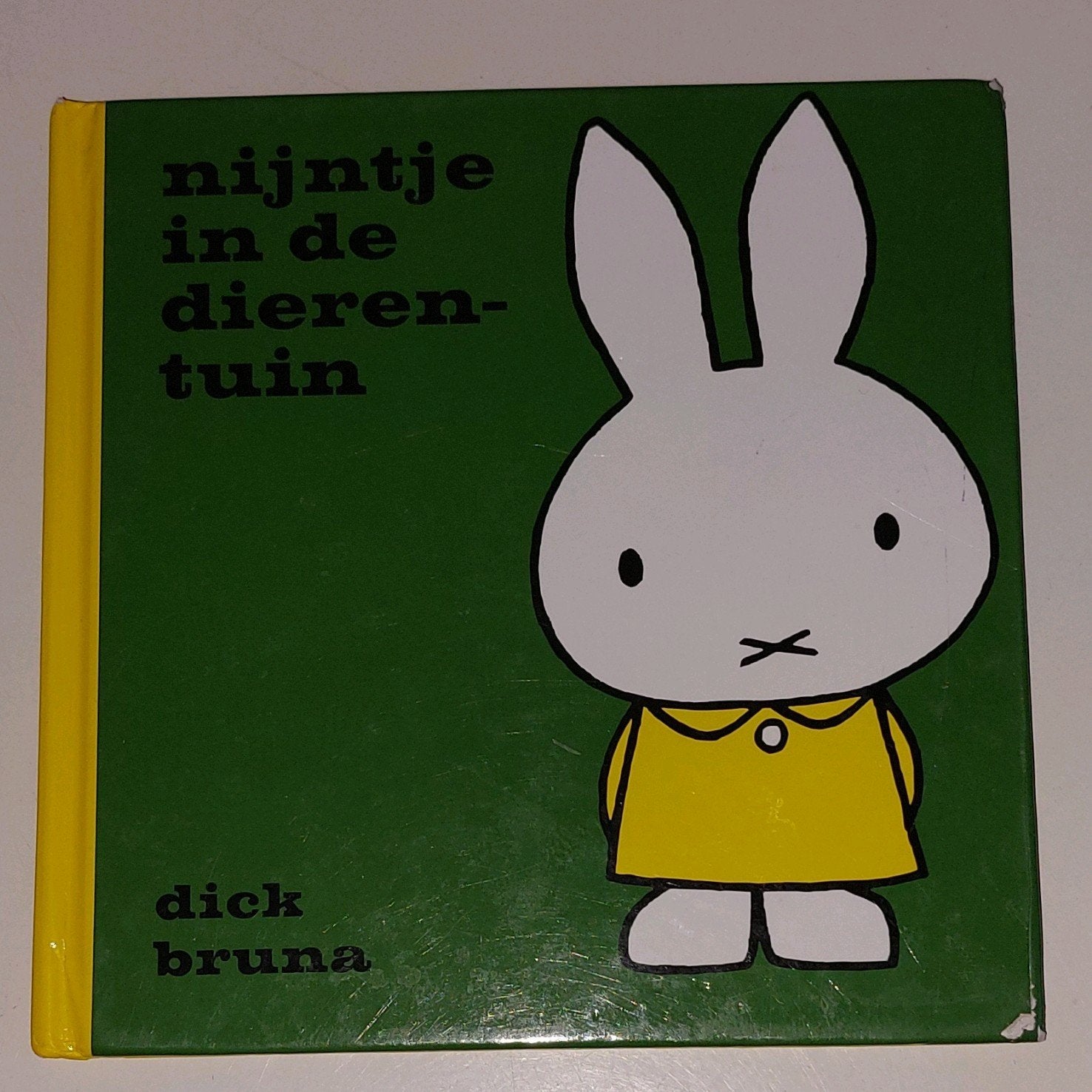 Dick Bruna - Nijntje in de dierentuin, Gelezen, Fictie algemeen, Ophalen of Verzenden, Dick Bruna