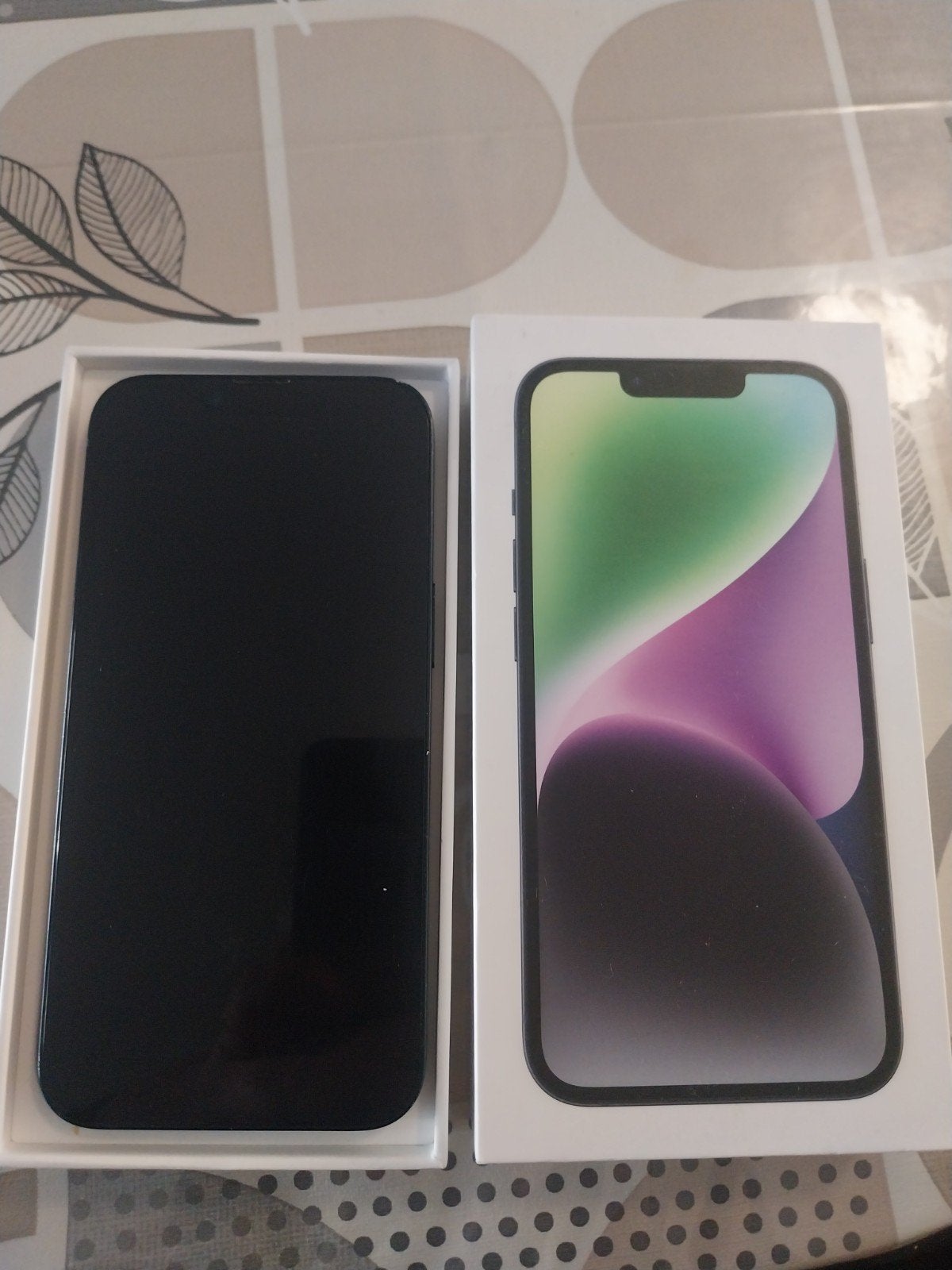 Apple iPhone 14 Zwart 128GB - Zo goed als nieuw, Ophalen, 128 GB, Zwart, Zo goed als nieuw