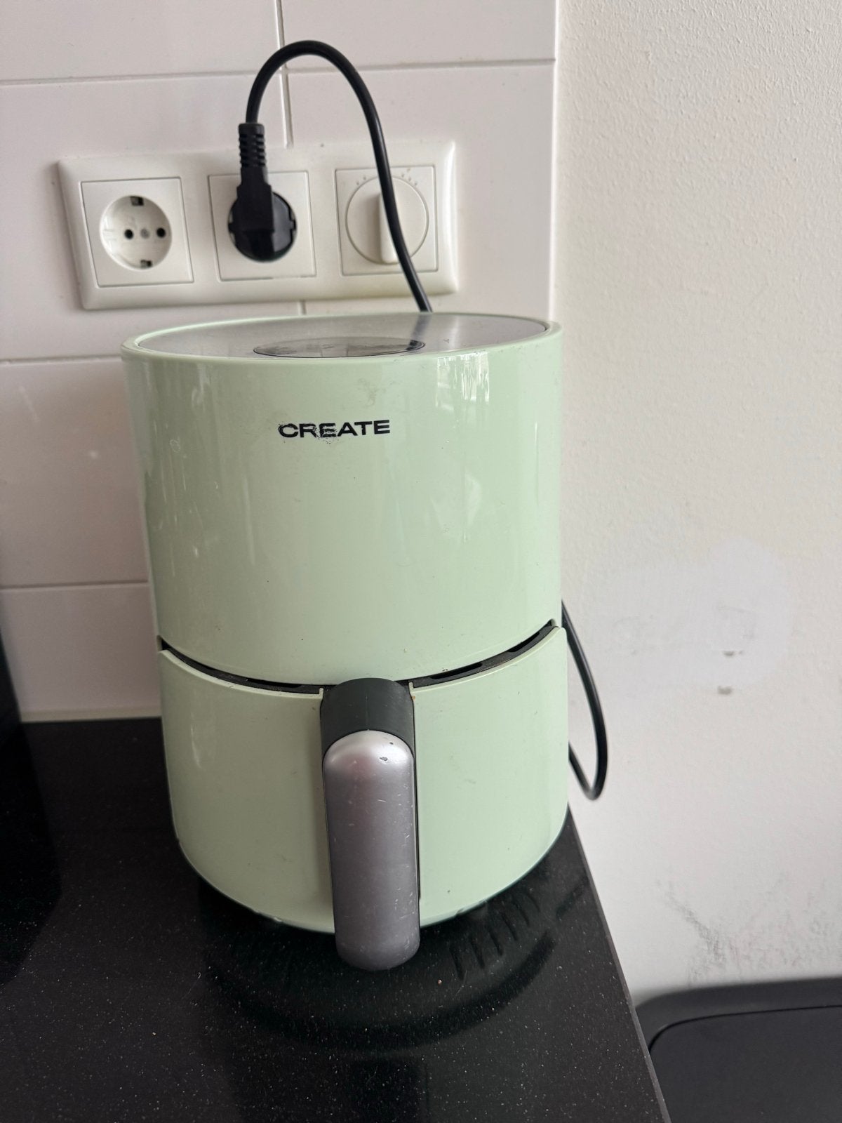 CREATE Mini Airfryer - perfect voor kleine huishoudens, Ophalen, Gebruikt, Airfryer, Minder dan 750 gram