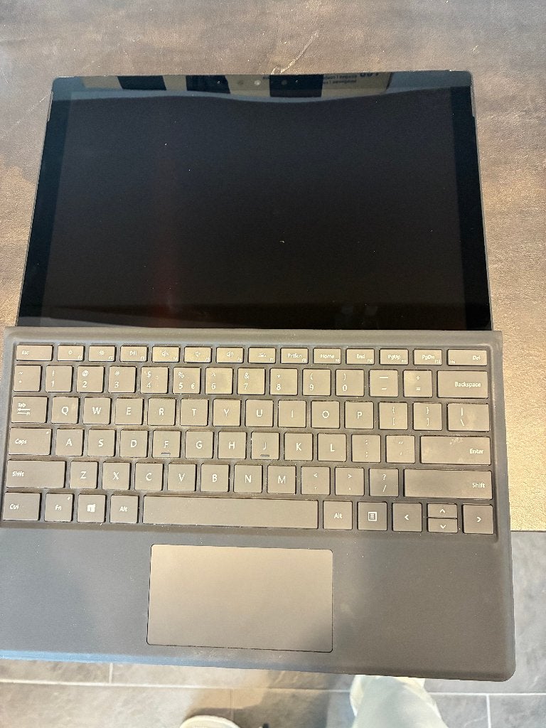 Surface pro 7 - i5-103564 - 8 GB Ram - 256 GB opslag, 256 GB, 2 tot 3 Ghz, Qwerty, 8 GB