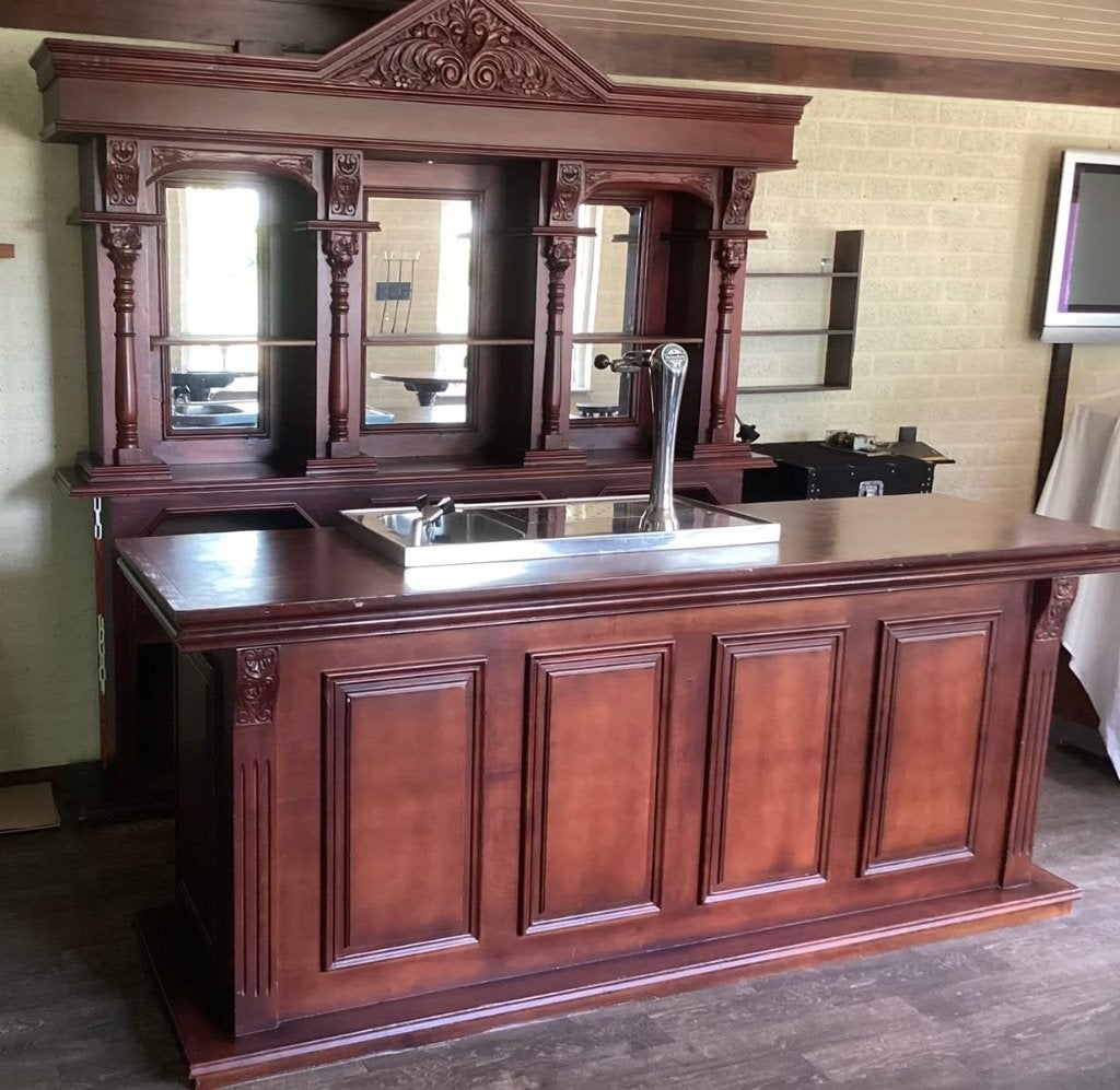 Bar Mancave Café, Ophalen, Zo goed als nieuw