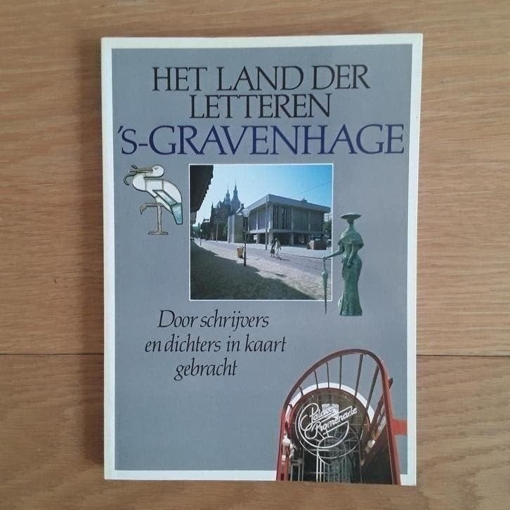 GRATIS: Het land der letteren 's-GRAVENHAGE, Ophalen of Verzenden, Zo goed als nieuw