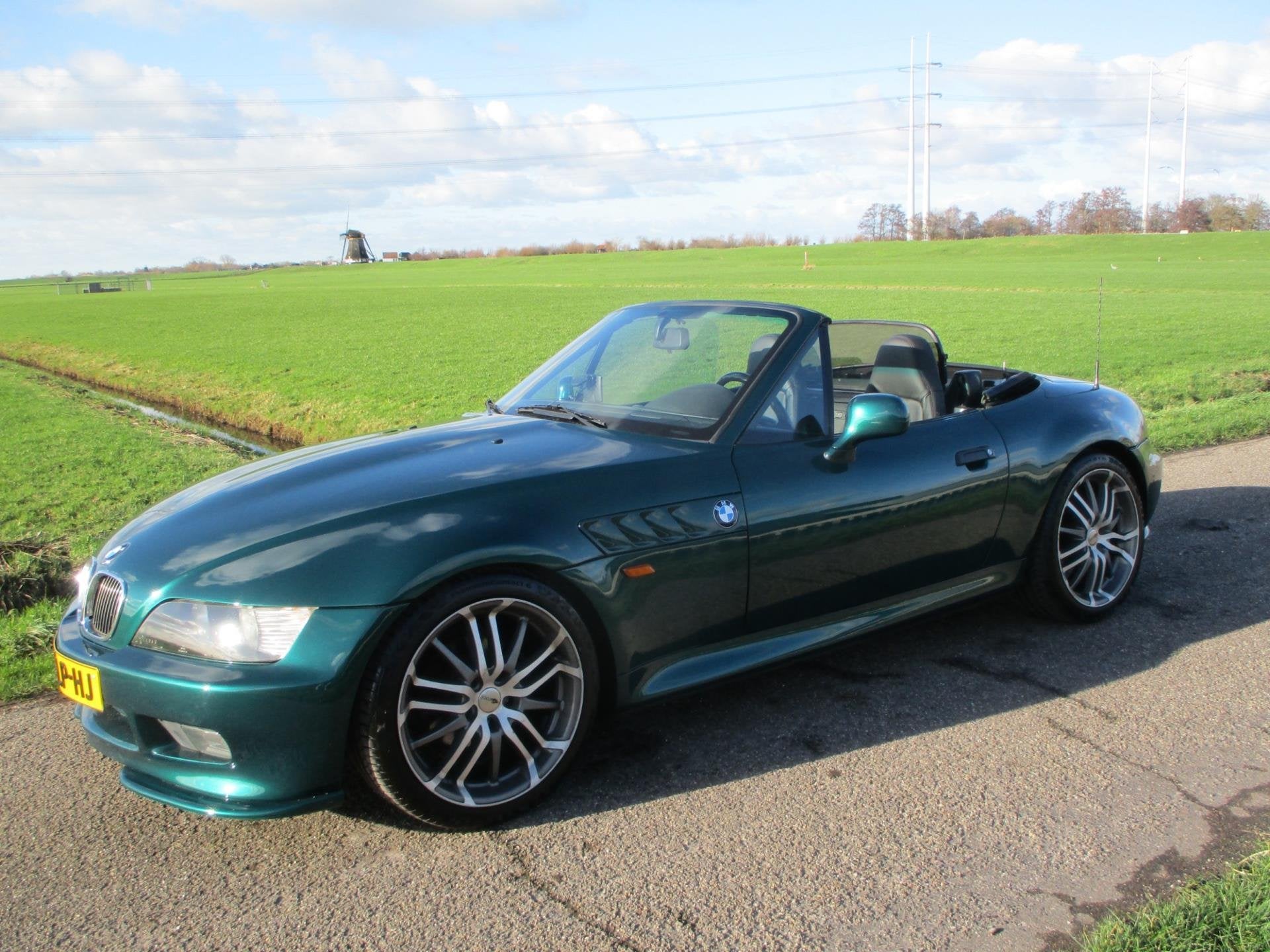 Foto 2 van BMW Z3 Roadster 1.8 met Hard en Softtop