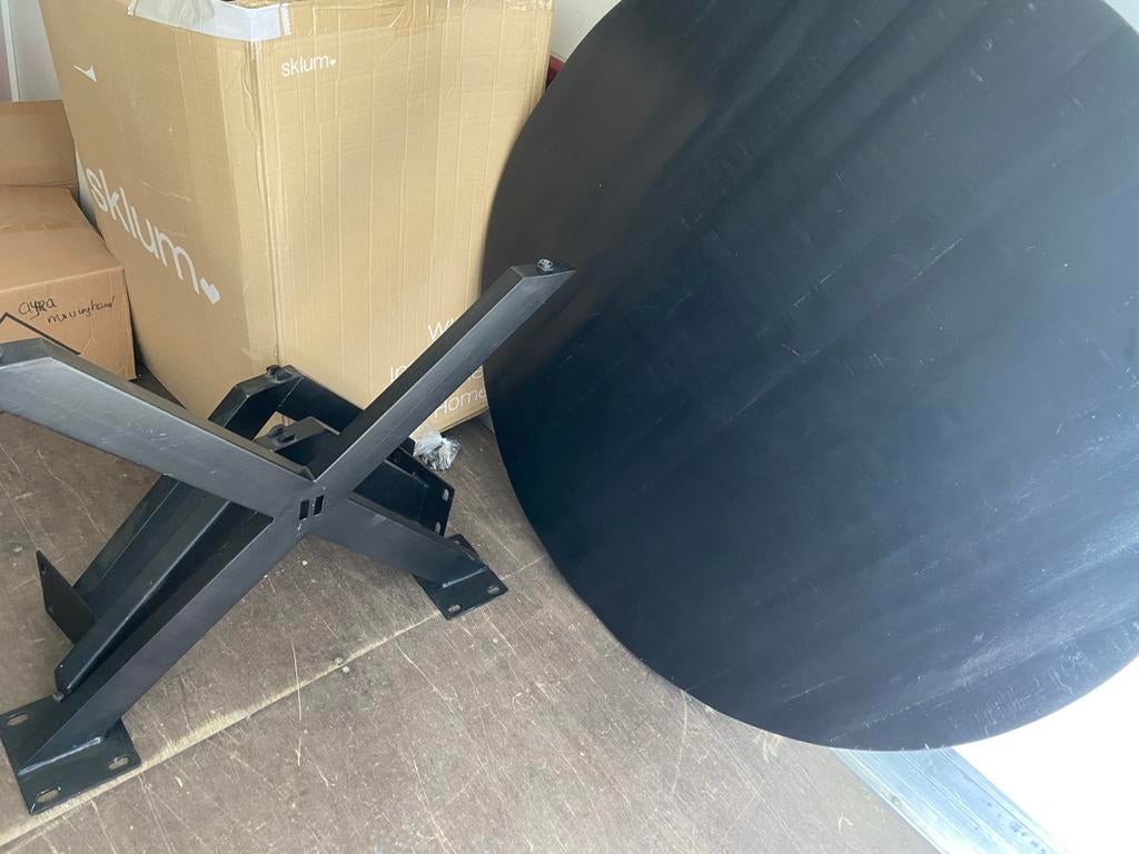 Tafel 130cm rond van mangohout zwart, Ophalen, Gebruikt, Rond, Vijf personen of meer