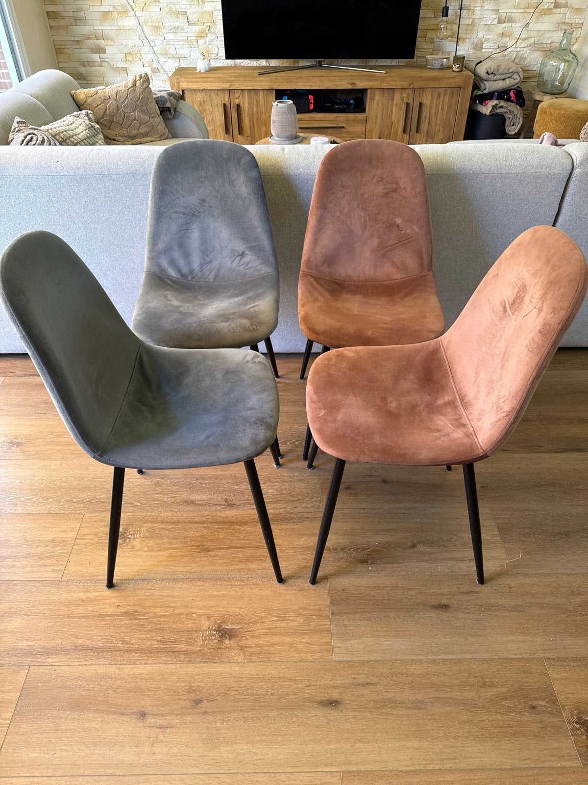 Set van 4 fluwelen eetkamerstoelen - grijs en brons, Ophalen, Gebruikt, Overige kleuren, Vier