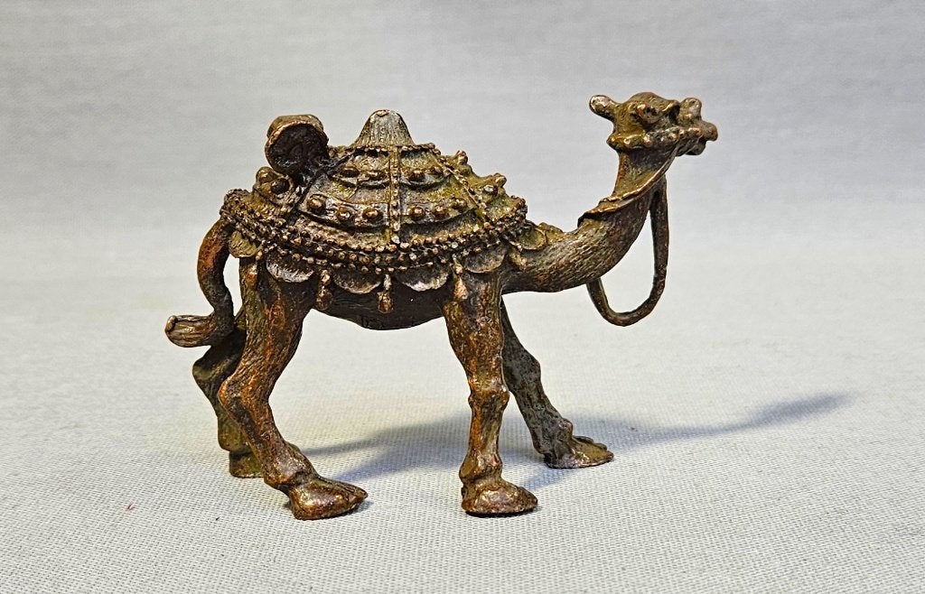 Gedetailleerd Chinees Bronzen, Miniatuur Kameelbeeldje, Antiek en Kunst, Overige onderwerpen, Minder dan 20 cm, Ophalen of Verzenden