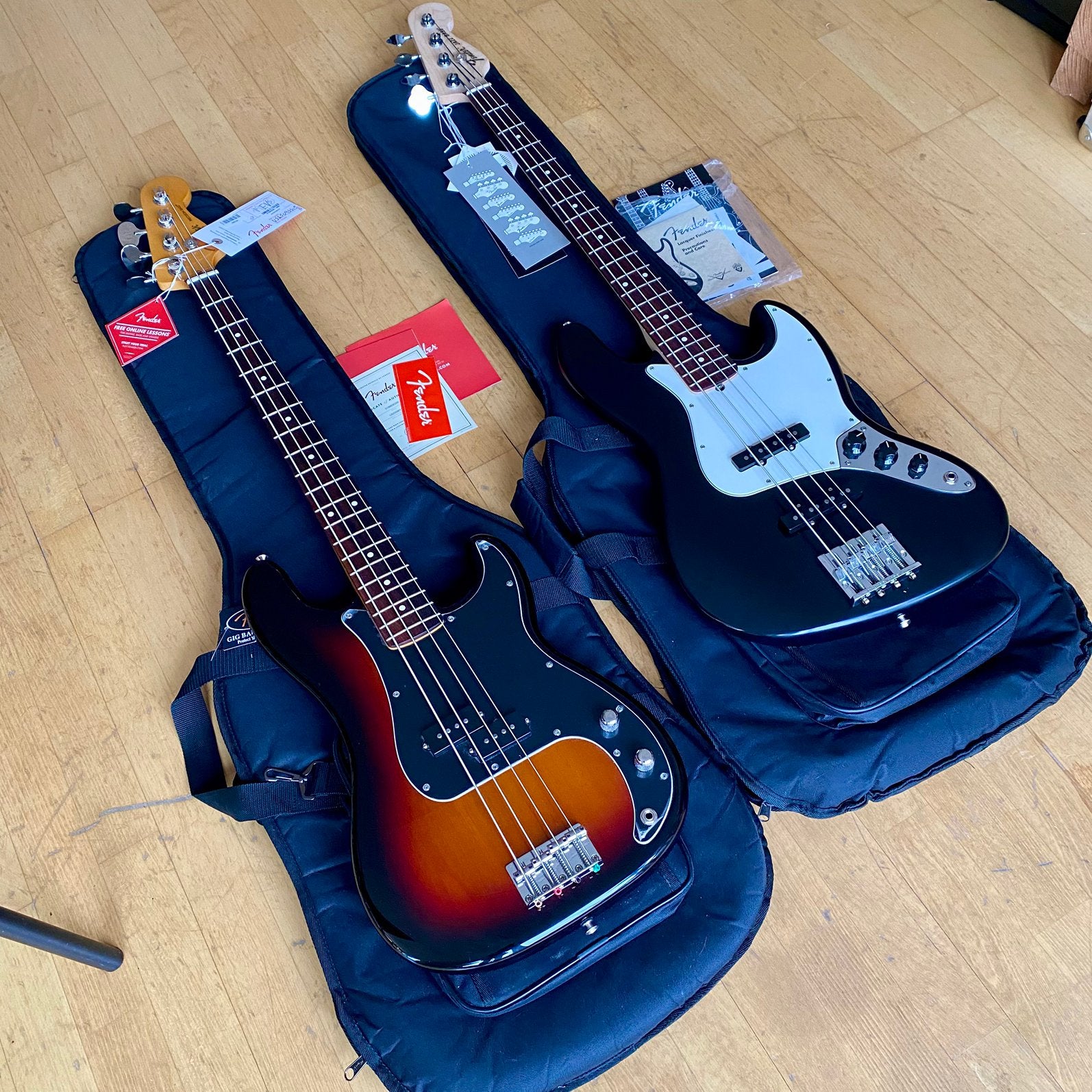 Fender Jazz bass & precision USA - MINT, Ophalen of Verzenden, Zo goed als nieuw