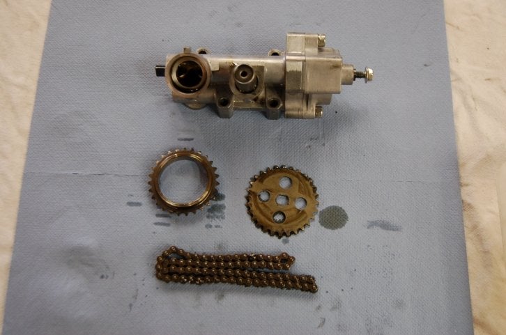 oliepomp gsxr 600 750 k6 k7 gsx gsxr600 olie pomp, Motoren, Onderdelen | Suzuki, Ophalen of Verzenden, Niet ingevuld, Niet ingevuld