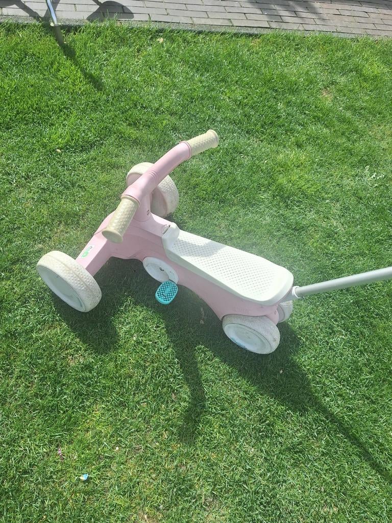 Roze kinderfietsje met duwstang en zachte wielen, Ophalen, Gebruikt, Loopfiets