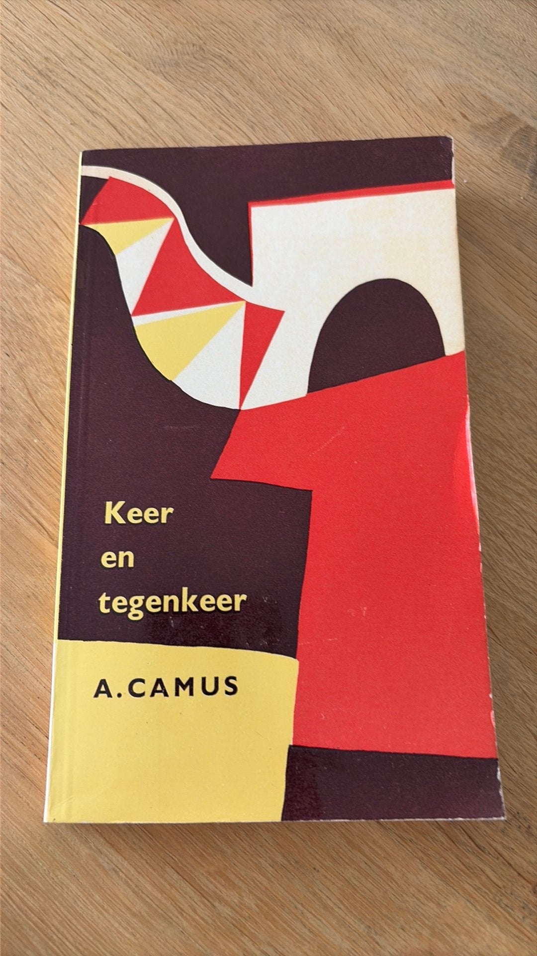 Keer en Tegenkeer - Albert Camus, Ophalen of Verzenden, Gelezen, Nederland