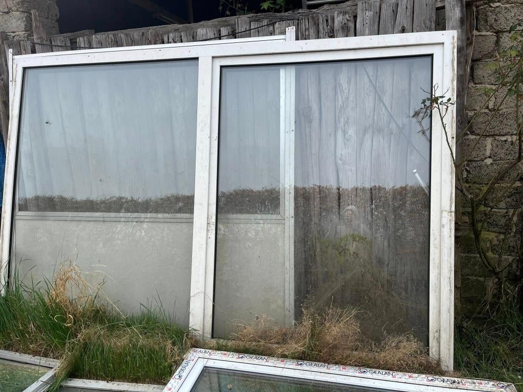 Gratis ramen op te halen, Ophalen, Gevelraam of Ruit, Gebruikt, 160 cm of meer