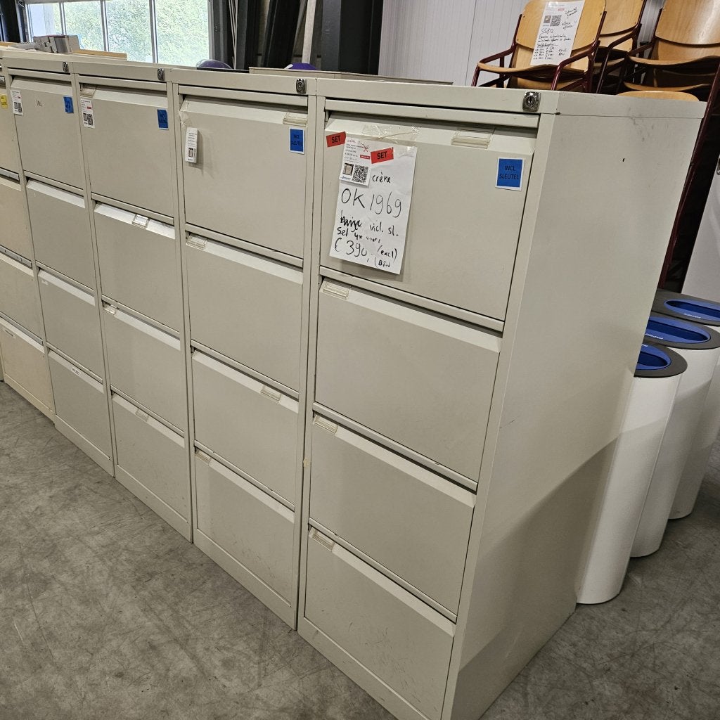 Bisley 4-laden dossierkast beige - 132x47x62 cm, Niet ingevuld, Gebruikt, Niet ingevuld, Niet ingevuld