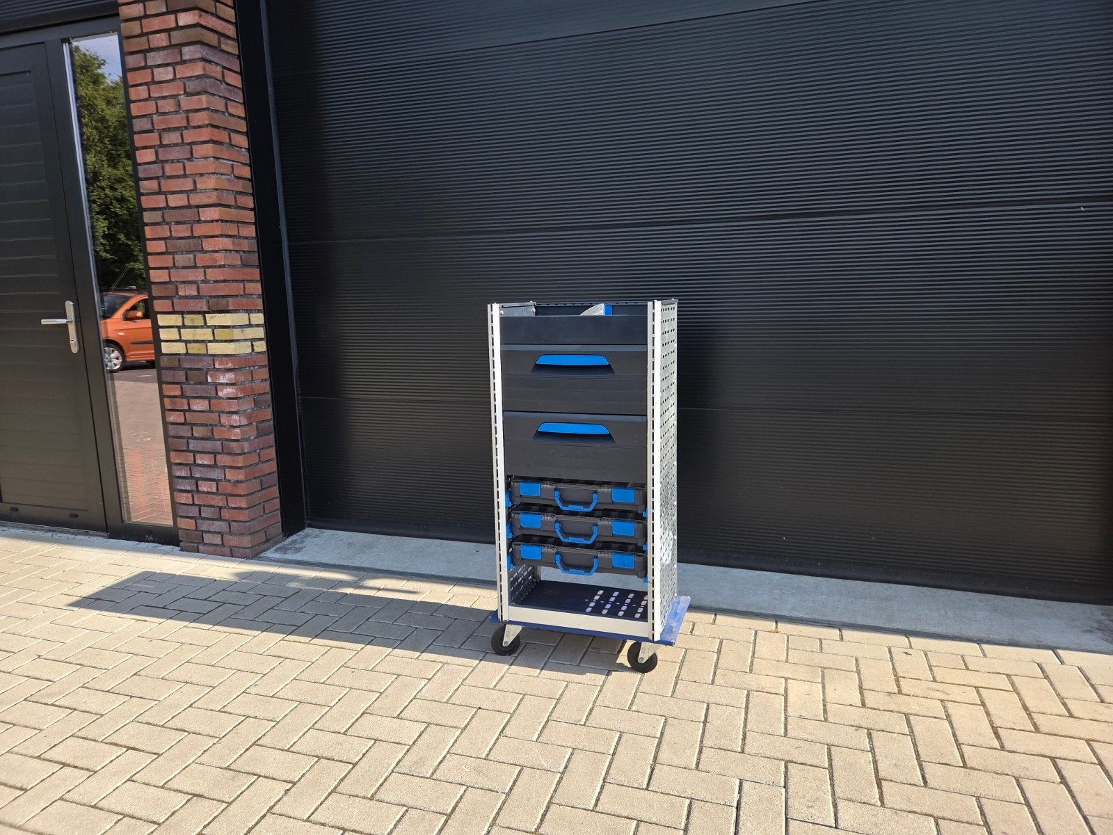 Sortimo bedrijfswagen inrichting bedrijfswageninrichting, Ophalen