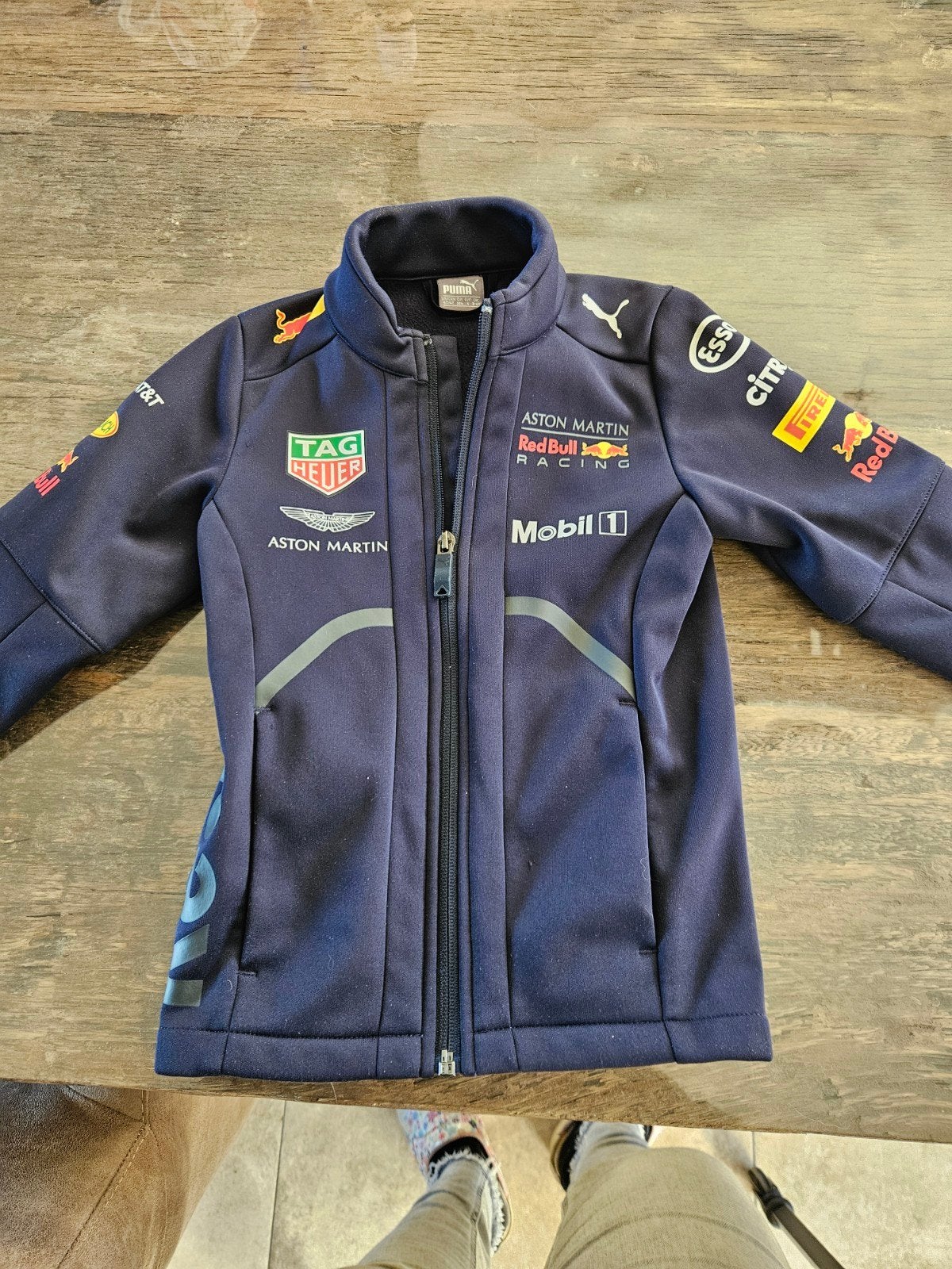 red Bull jas, Jongen of Meisje, Puma, Ophalen of Verzenden, Zo goed als nieuw