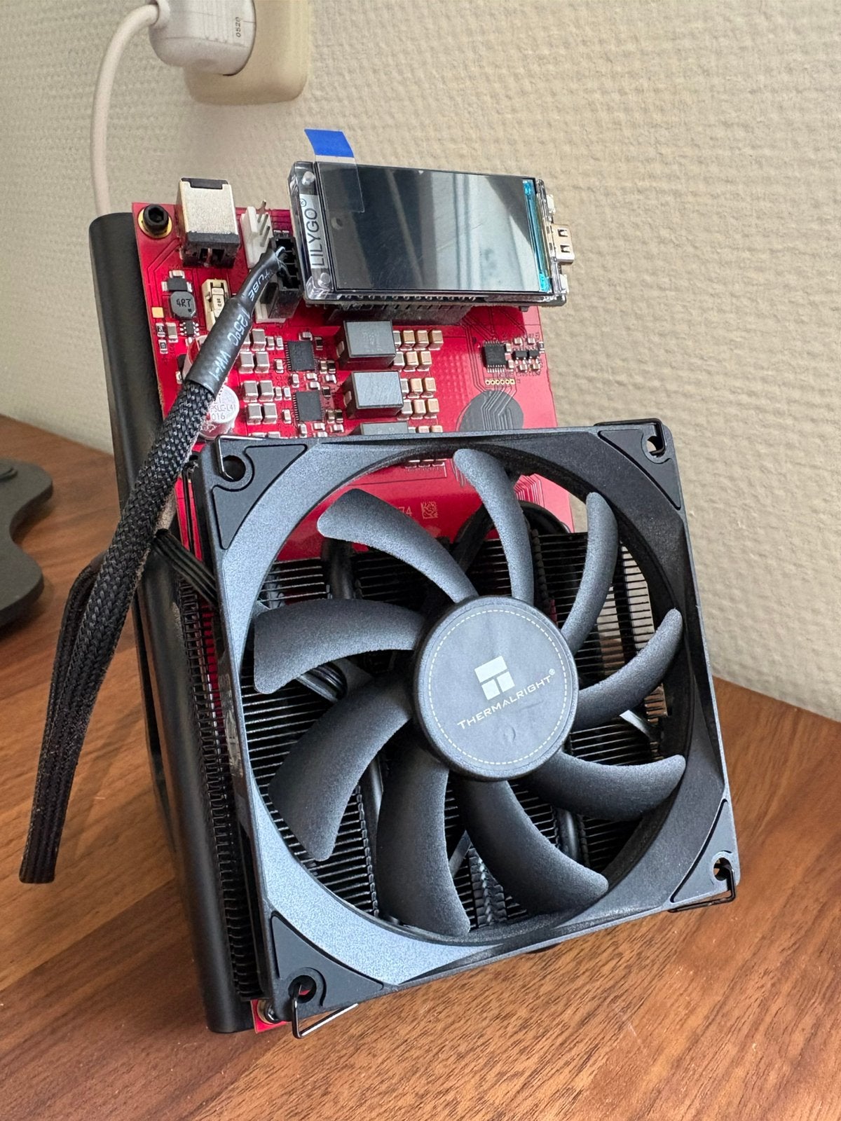 Limited Edition NerdQaxe++ Parasite Miner, Ophalen of Verzenden, Zo goed als nieuw
