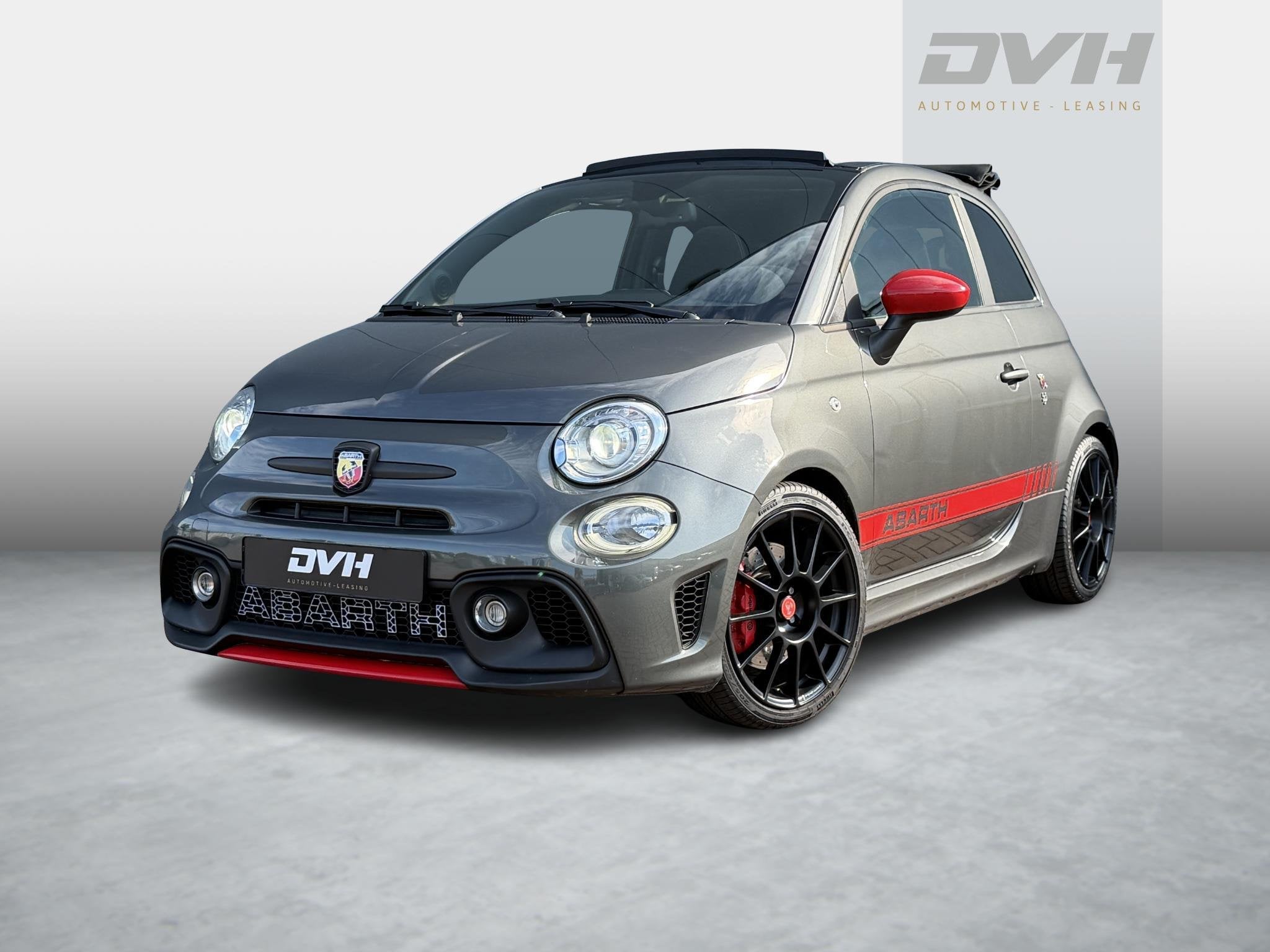 Abarth 595 C 1.4 T-Jet Competizione BEATS | BI-XENON | CARPL, Auto's, Voorwielaandrijving, Stof, Gebruikt, Euro 6