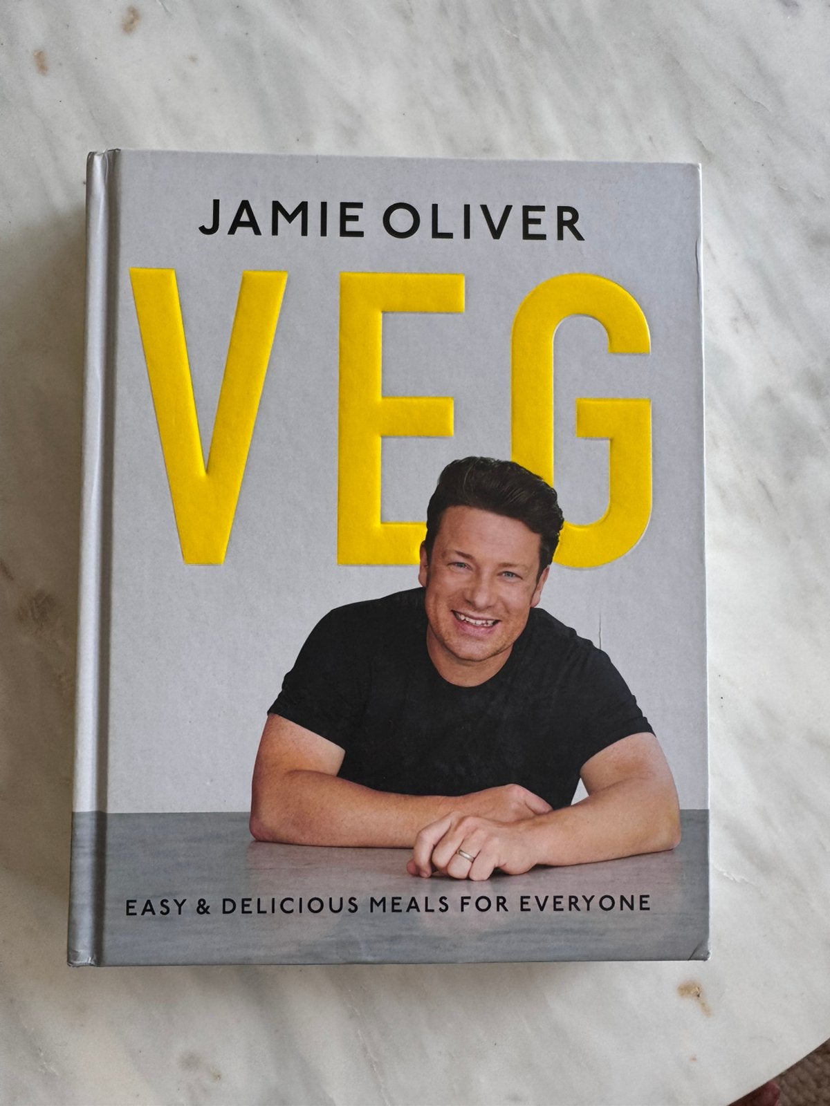 Jamie Oliver Veg cookbook, Boeken, Kookboeken, Ophalen of Verzenden, Zo goed als nieuw, Overige gebieden