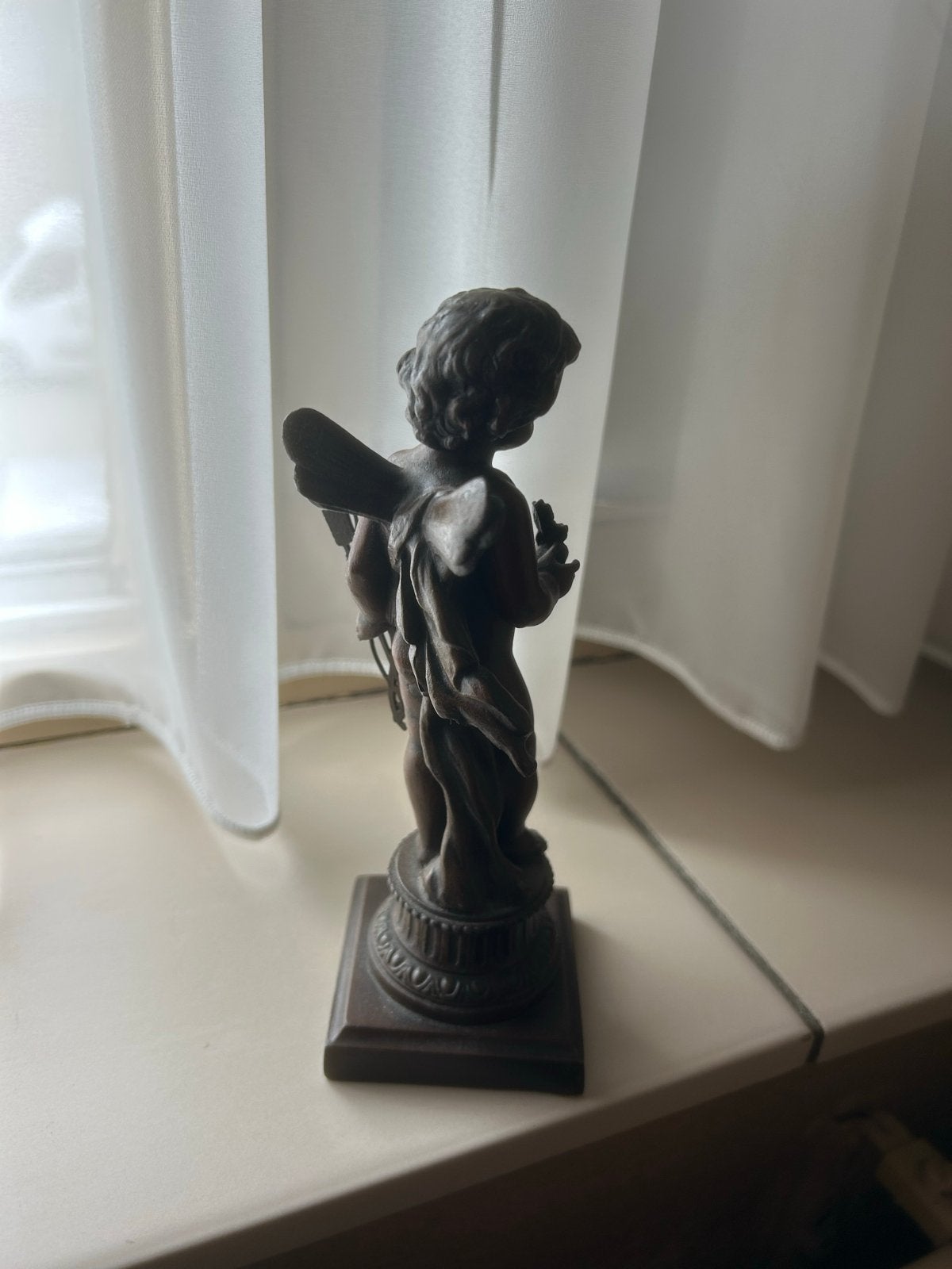 Antiek bronzen Cupido beeldje met pijl en boog, Ophalen of Verzenden, Zo goed als nieuw, Mens