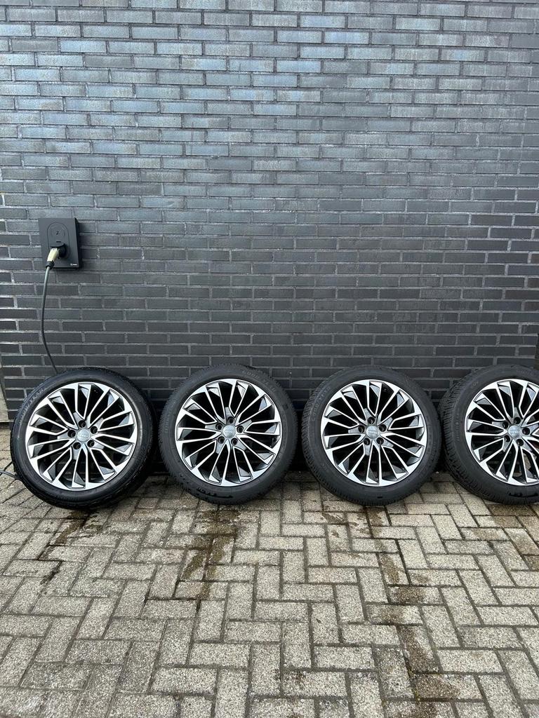 Audi 19 inch velgen met Goodyear zomerbanden, Auto-onderdelen, Banden en Velgen, Banden en Velgen, Personenwagen, Zomerbanden