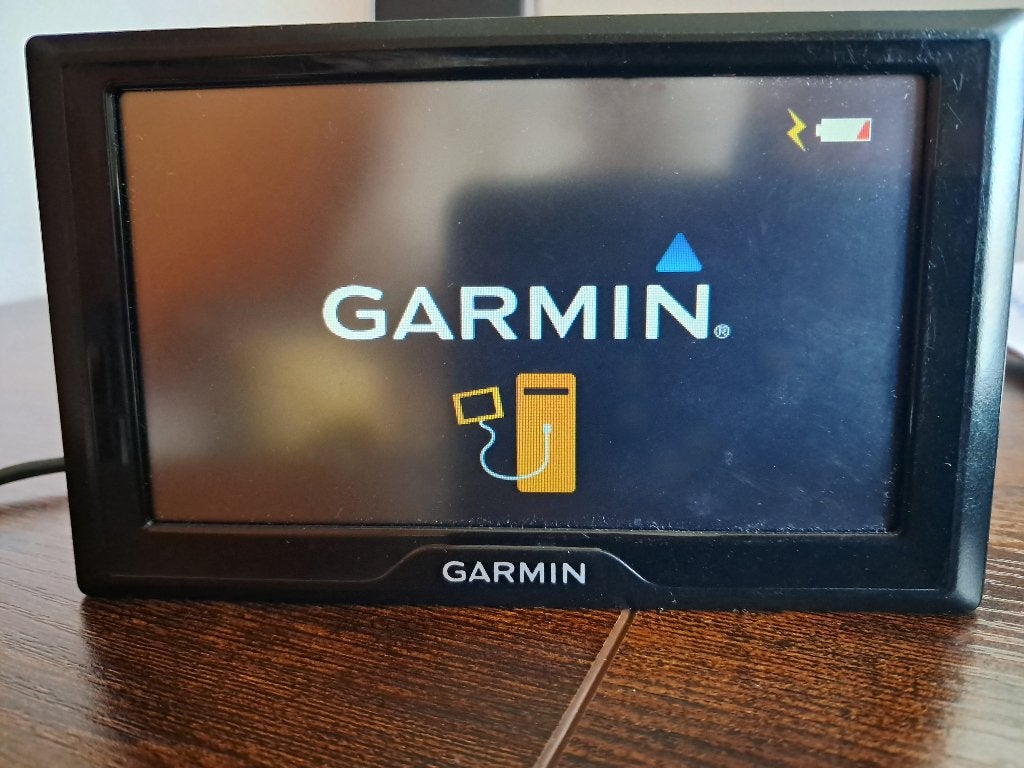 Garmin Drive 52 navigatiesysteem met accessoires, Auto diversen, Ophalen of Verzenden, Zo goed als nieuw