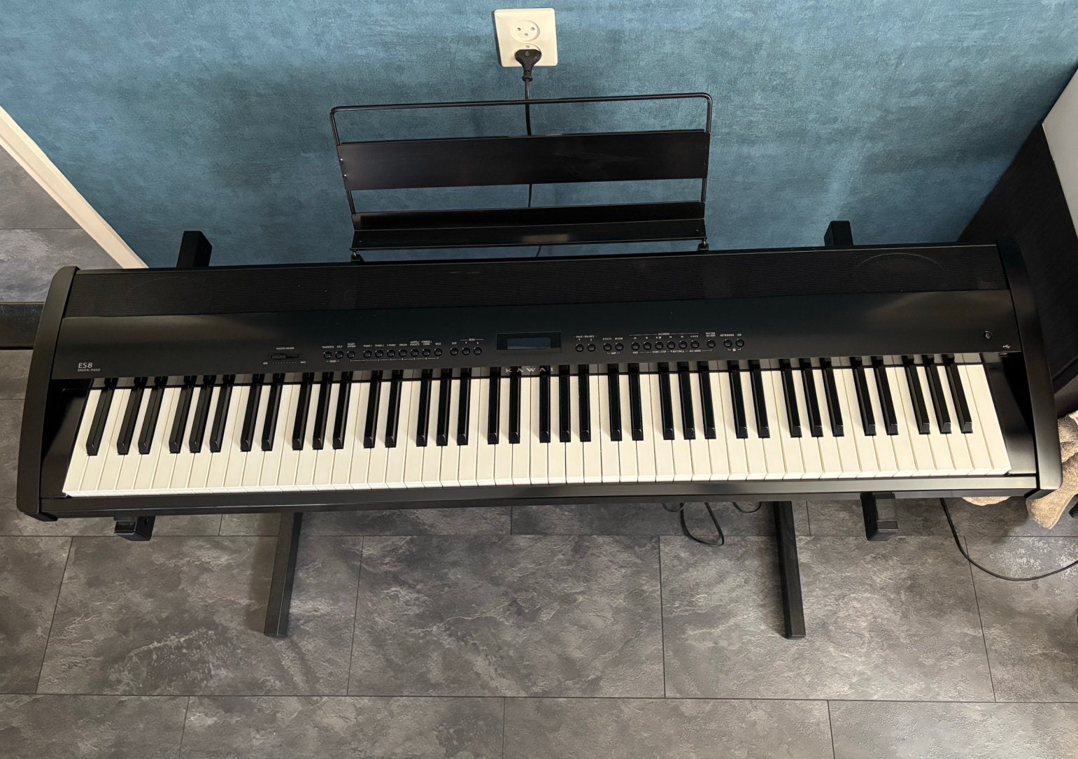 Digitale piano Kawai ES8, in nieuwstaat., Ophalen, Zo goed als nieuw, Zwart