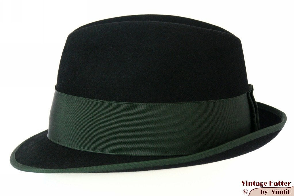 Vintage Jacht gleufhoed Mayser zwart met groene band 57, Ophalen of Verzenden, 57 cm (M, 7⅛ inch) of minder, Mayser-support@anthec.de