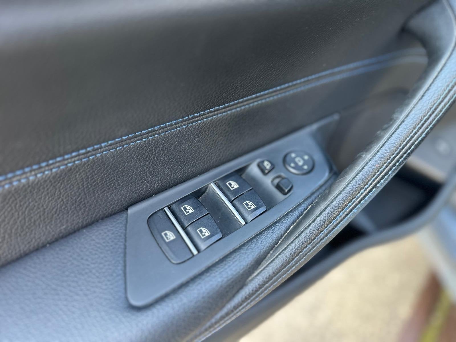 BMW 5-serie 530d xDrive M-Pakket | Carplay | Led | Alcantara, Auto's, Dealer onderhouden, Gebruikt, 2000 kg, 286 pk