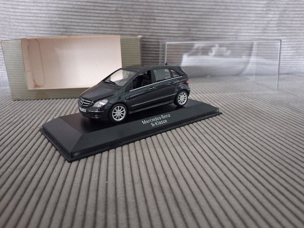 Mercedes B-klasse, Ophalen of Verzenden, Zo goed als nieuw, Auto, MiniChamps