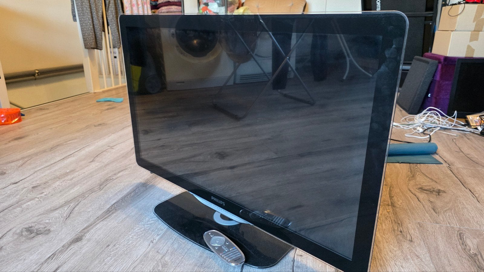 Philips 37PFL8605H/12 LCD TV - 94 cm (37 inch) - Ambilight, Ophalen, Philips, Gebruikt, LCD