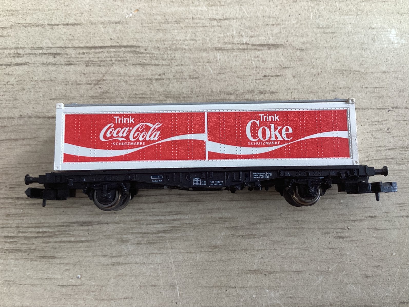 Fleischmann piccolo 8243      Coca Cola containerwagon., Gebruikt, Gelijkstroom, Fleischmann, Wagon