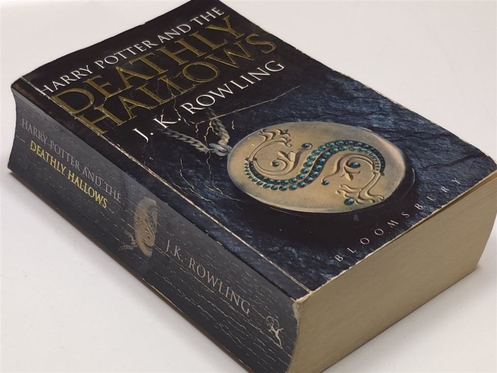 Harry Potter and the Deathly Hallows — J.K. Rowling 2008, Boeken, Fantasy, Ophalen of Verzenden, Gelezen