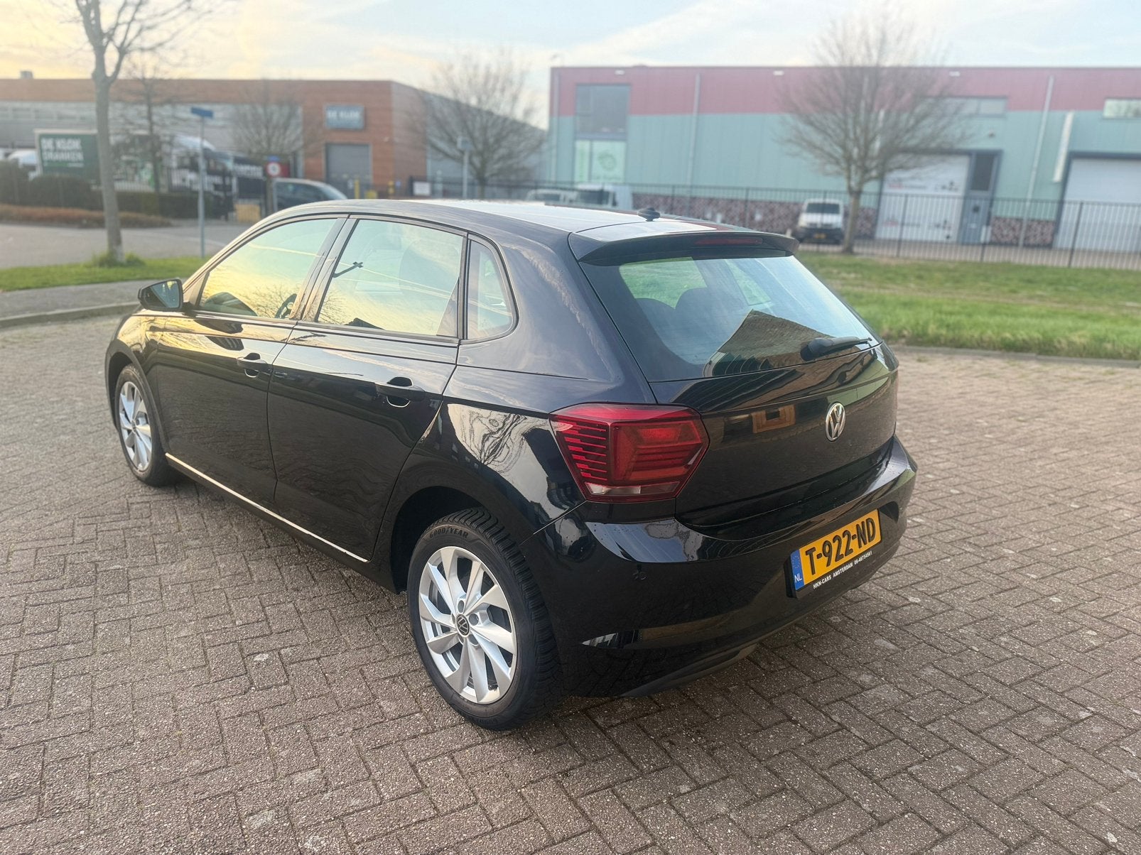 Volkswagen Polo 1.0 TSI 95PK 5D Bluemotion 7-DSG 2018 Zwart, 95 pk, Particulier, 1080 kg, Geïmporteerd