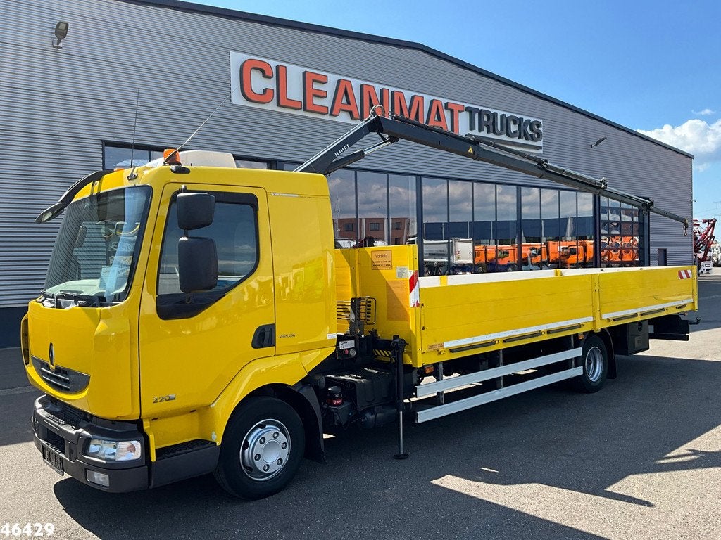Renault Midlum 220 Hiab 4 Tonmeter laadkraan (bj 2013), Automaat, Euro 5, Achterwielaandrijving, Renault
