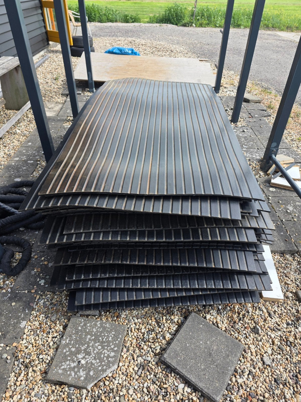 Stal/werkplaats matten 1000 x 2000 x 10mm, Ruin, 0 tot 2 jaar