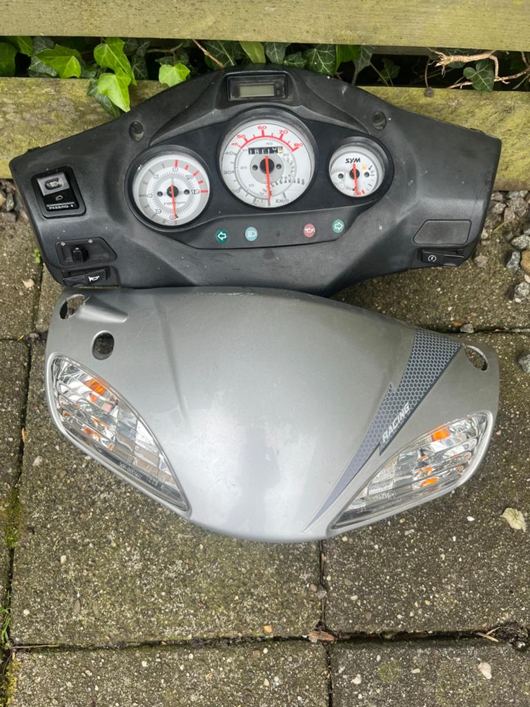 Sym jet euro x50 stuur kap en teller, Ophalen of Verzenden, Zo goed als nieuw
