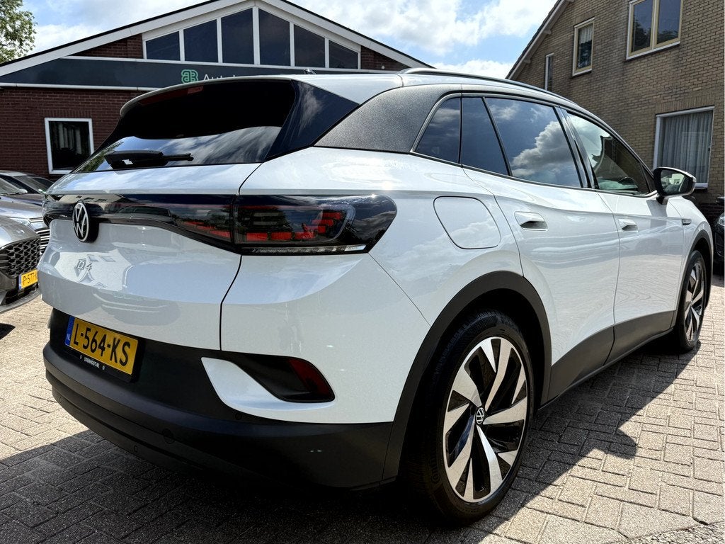 Volkswagen ID.4 Tech 77 kWh SOH 92.5%, Panoramadak, 20''Lmv, Auto's, Volkswagen, Automaat, Achterwielaandrijving, Gebruikt, Wit