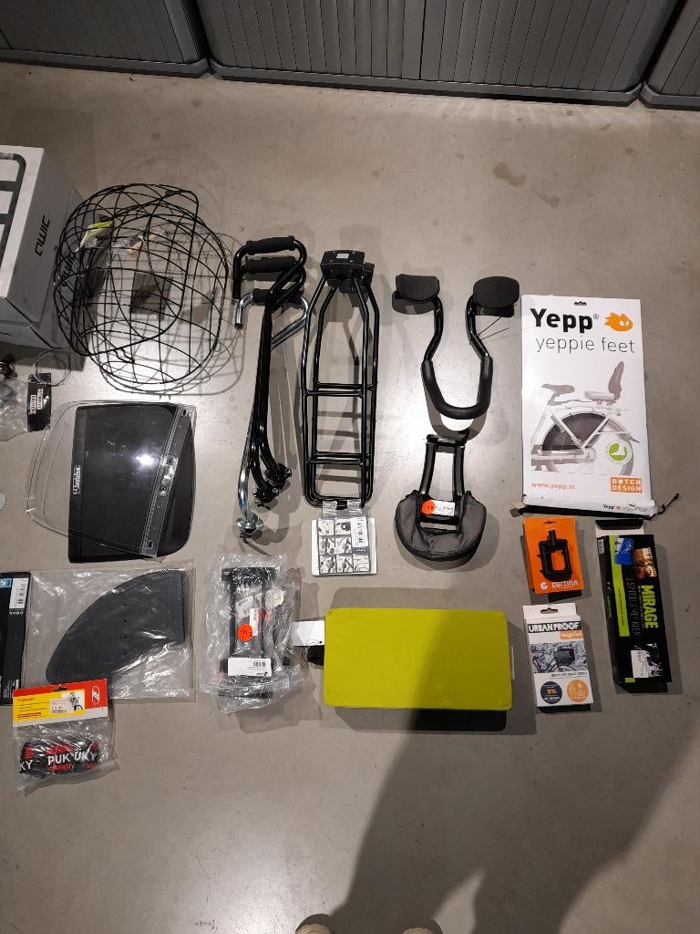 Partij nieuwe Fiets accesoires  NU 100,00, Ophalen, Nieuw