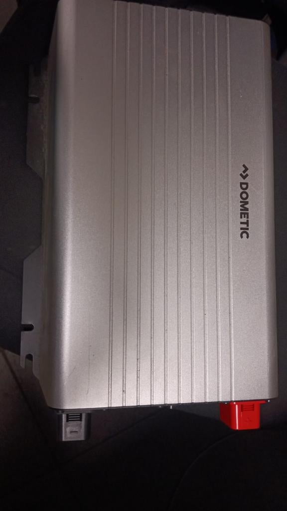 Omvormer domatic 24 v 2000w, Auto-onderdelen, Ophalen of Verzenden, Gebruikt, Overige merken