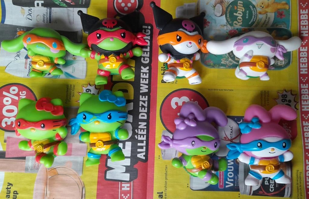 Figuren hello kitty x Ninja Turtles mcdonalds happy meal, Kinderen en Baby's, Speelgoed | Overig, Ophalen of Verzenden, Gebruikt