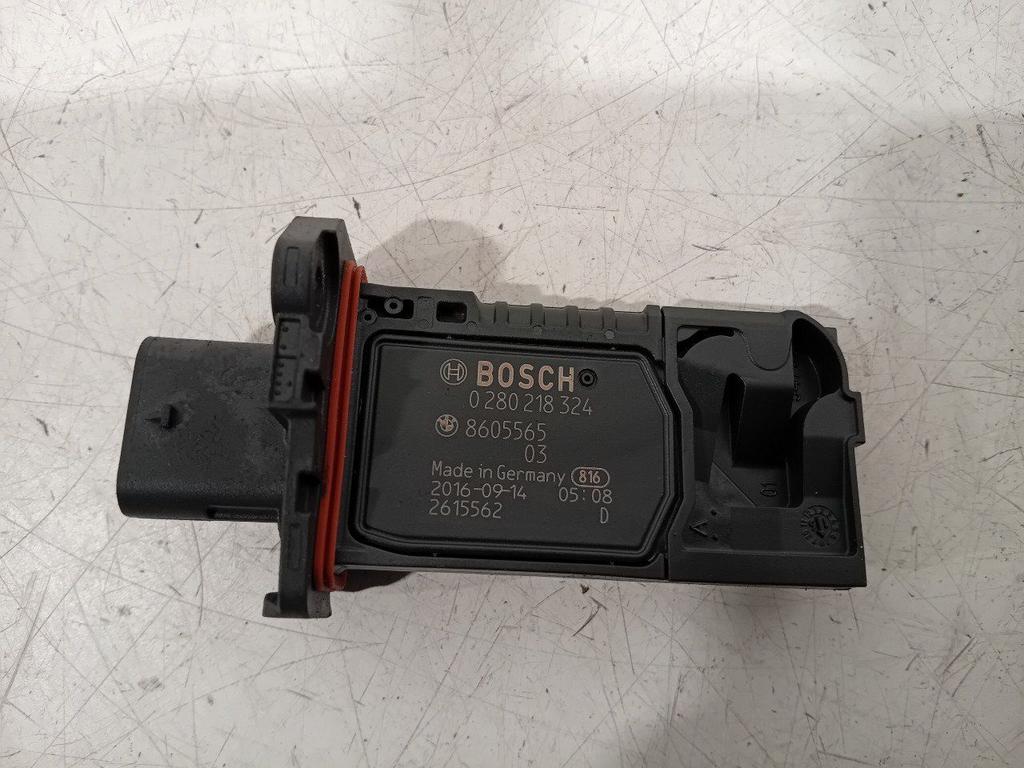 Luchtmassameter BMW 3 serie, Onderdelen@venauto.nl, Van der Ven Autorecycling B.V., Gebruikt, Ettenseweg 76, 4706 PB Roosendaal, The Netherlands