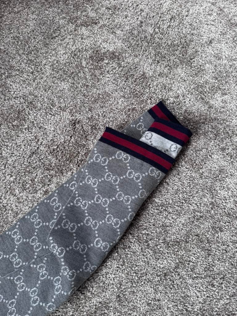 Gucci sjaal te koop, Ophalen of Verzenden, Zo goed als nieuw, Overige maten, Sjaal