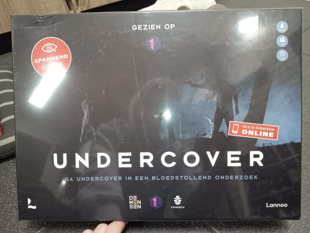 Undercover Bordspel - Nieuw in Sealeed, Doos Beschadigd, Een of twee spelers, Ophalen of Verzenden, Nieuw, Lannoo