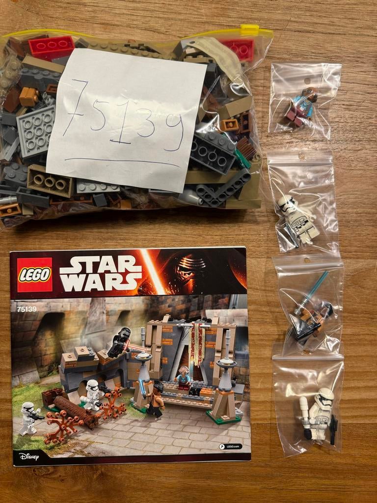 Lego Star Wars 75139 - Slag om Takodana, Kinderen en Baby's, Speelgoed | Duplo en Lego, Ophalen of Verzenden, Gebruikt, Losse stenen